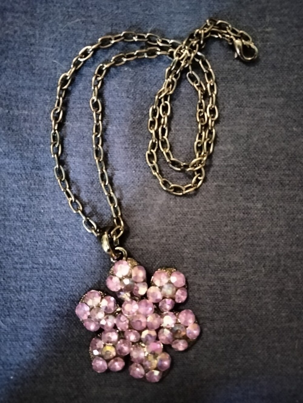 3 for💲25🌟crystal flower pendant necklace pinky purple stones